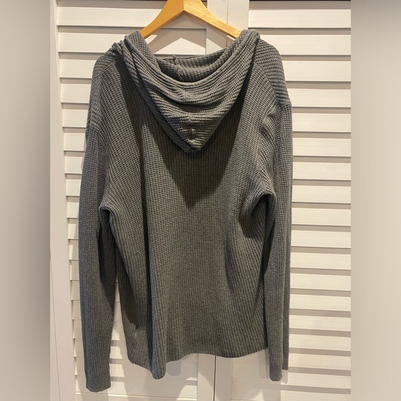 Guess zip up wafflie knit. - Picture 2 of 2